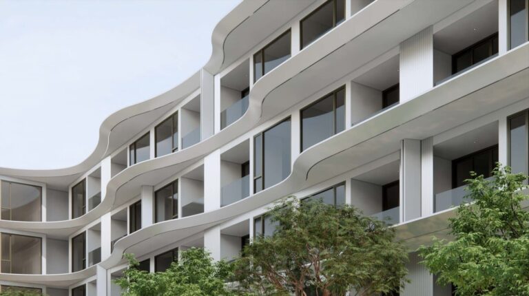 Bellevue Beachfront front4